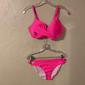 Gianni Bini 2 piece swimsuit